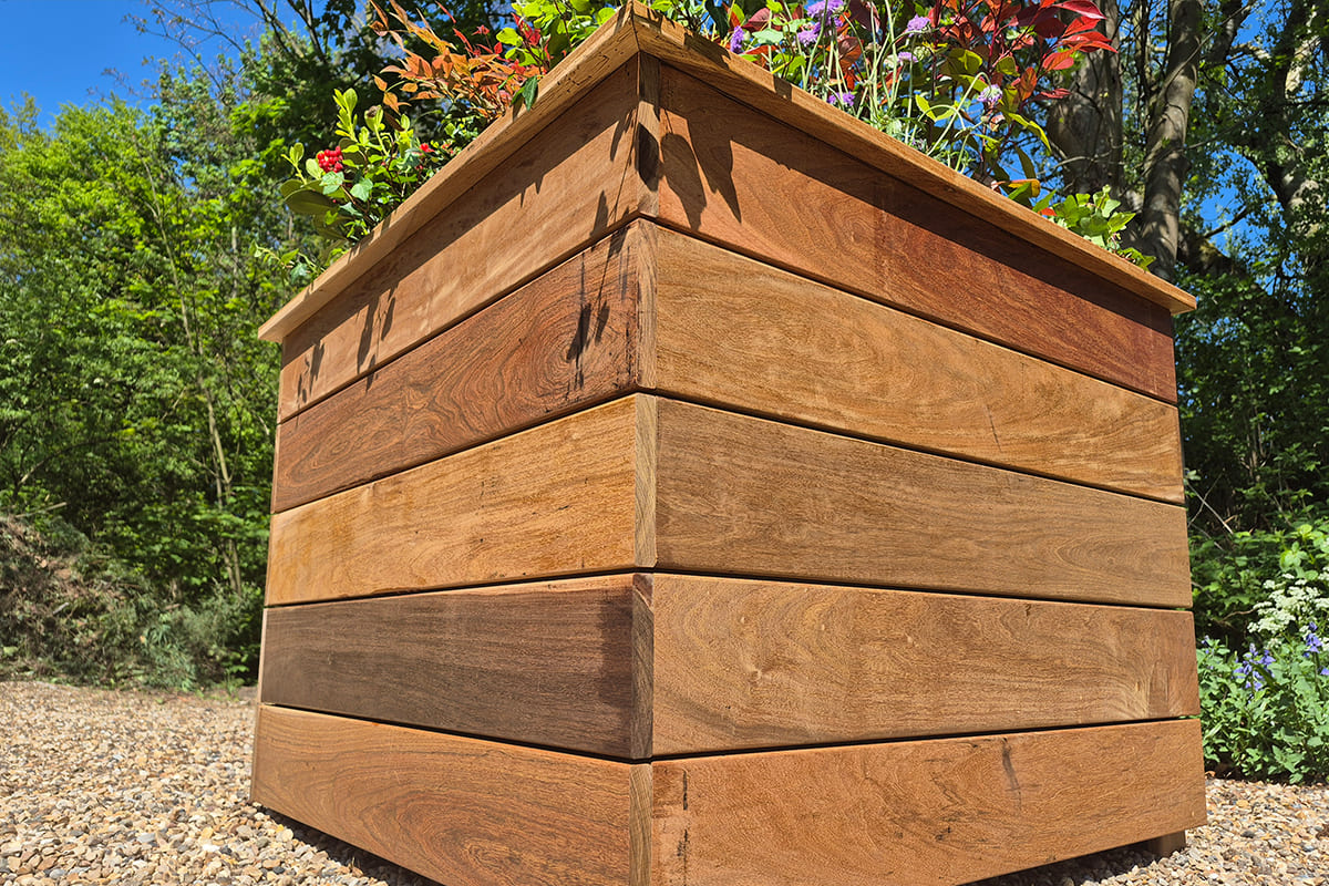 Plantenbak-Totaal-Foto-Drieluik-Hardhout-02